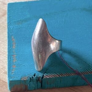 Vintage Deco Statement Silver Knuckle ring approx sz 7.5 boho long band signd AL